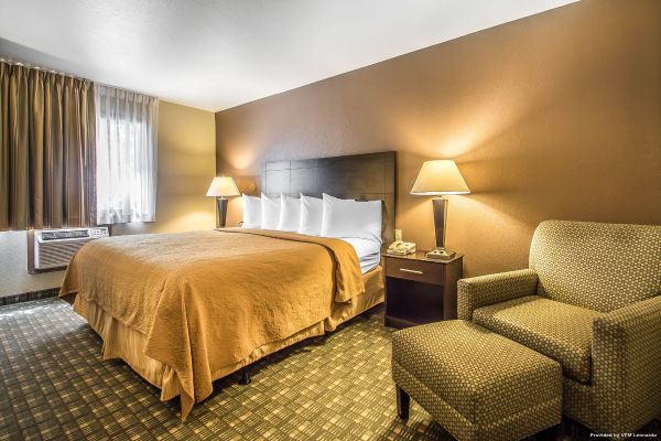Quality Inn and Suites Decorah